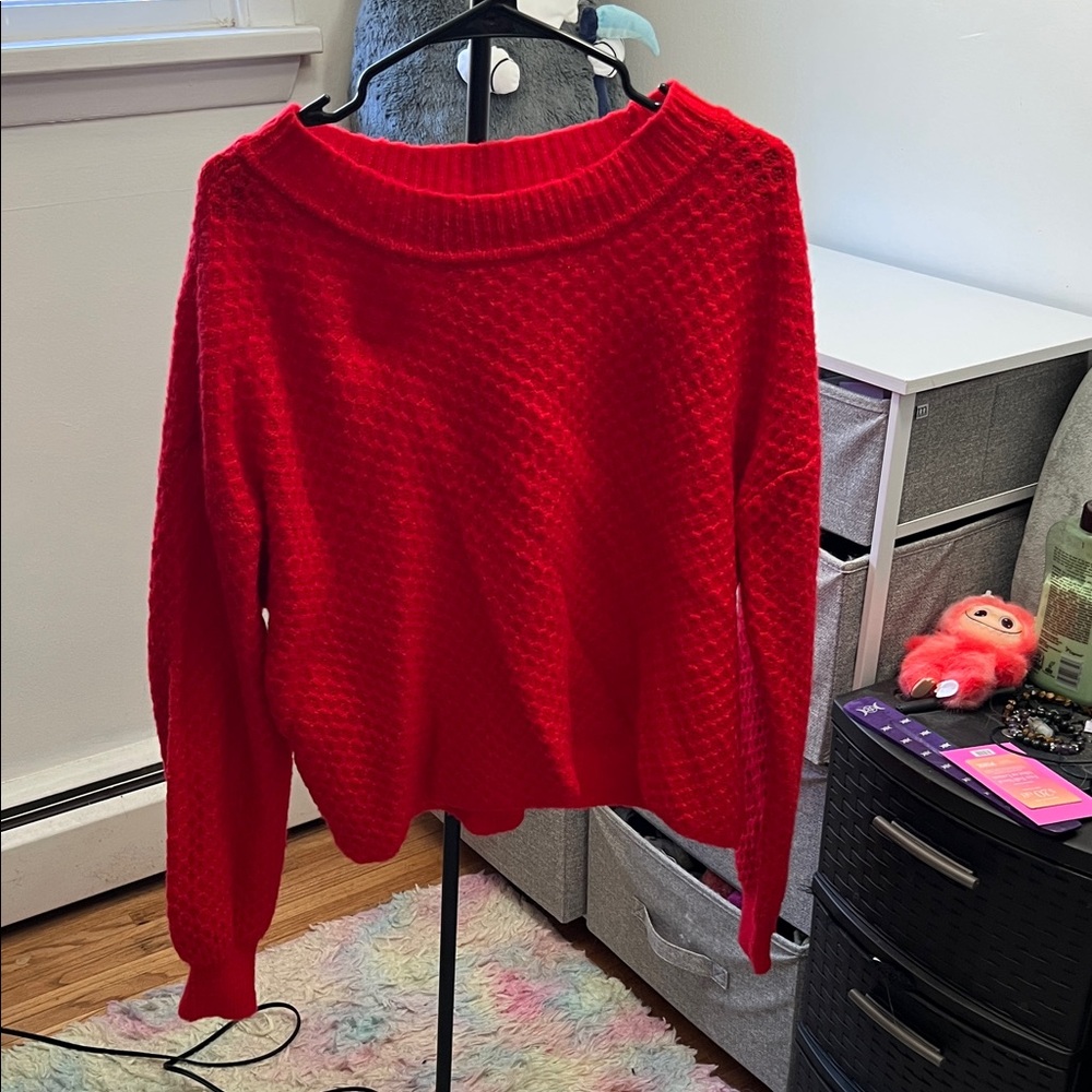 NWOT Jessica Simpson Classic Red Women's Knit cropped Sweater